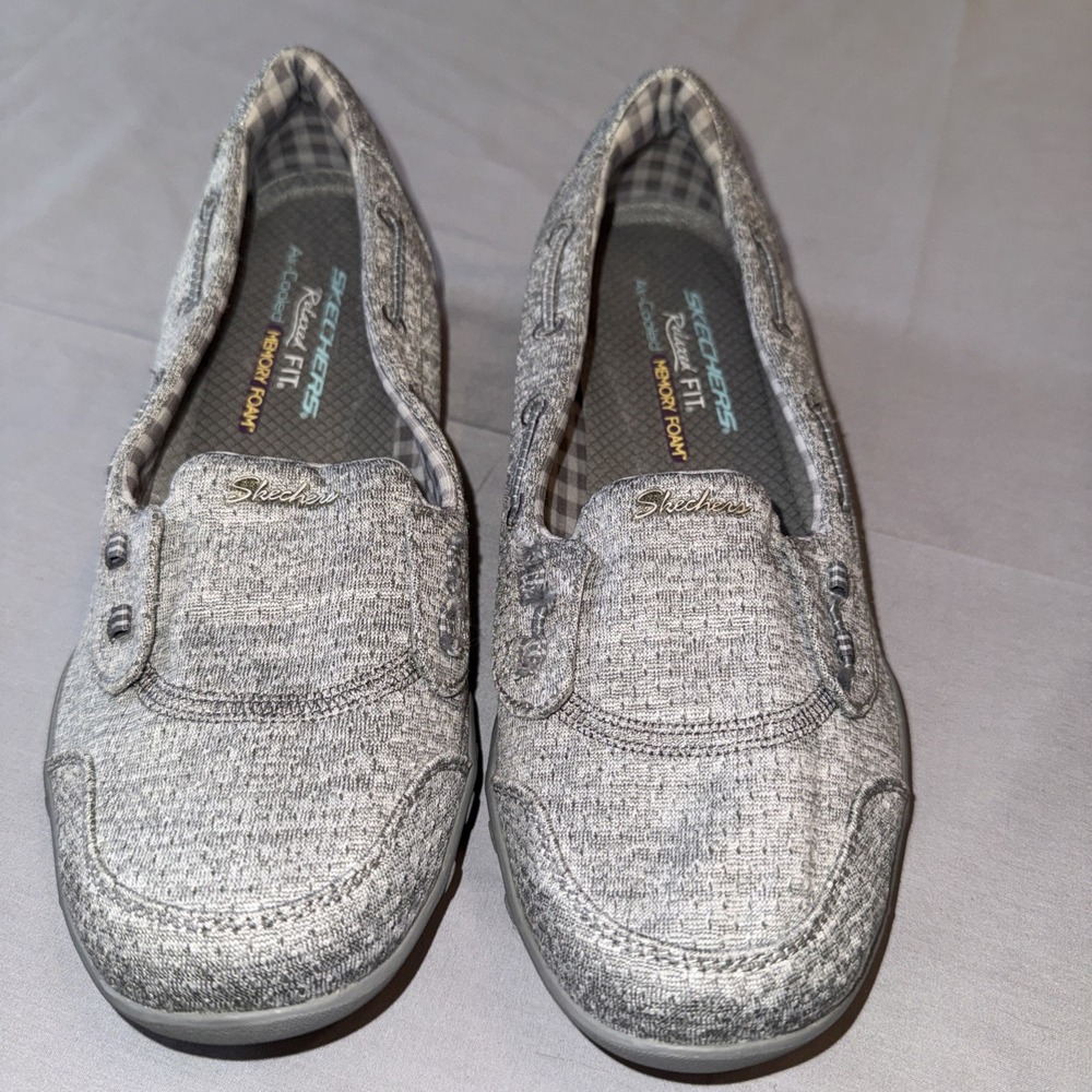 Skechers Relaxed Fit Air Cooled Memory Foam Shoes Sz 8.5  New Slip On Sneakers